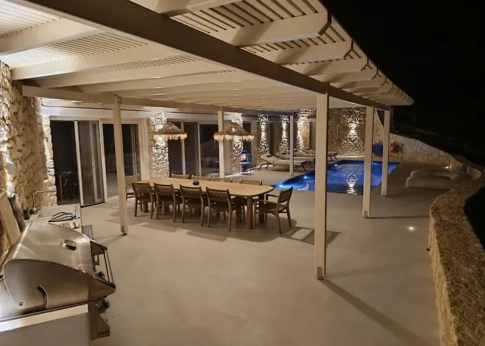 Willa Arcadia Naxos Naxos City