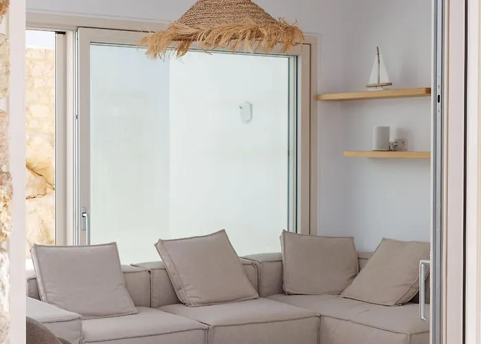 Arcadia Naxos * Naxos City